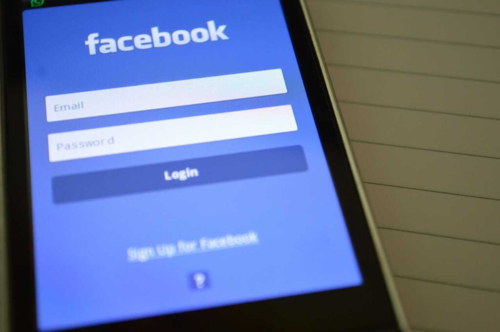 Facebook per l'agente immobiliare
